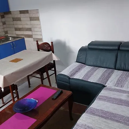 Apartment M